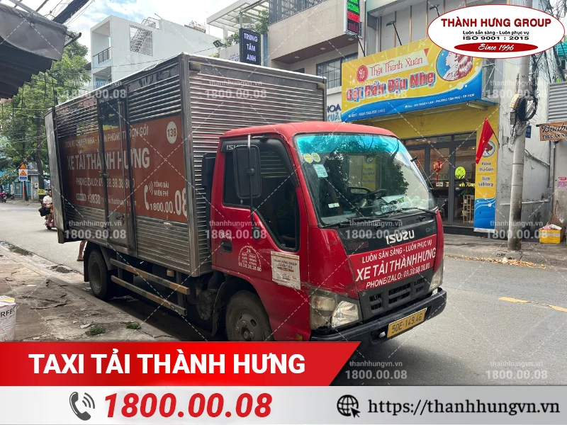 Xe tải vận chuyển thùng kín Thành Hưng giúp đảm bảo an toàn đồ đạc cho khách hàng