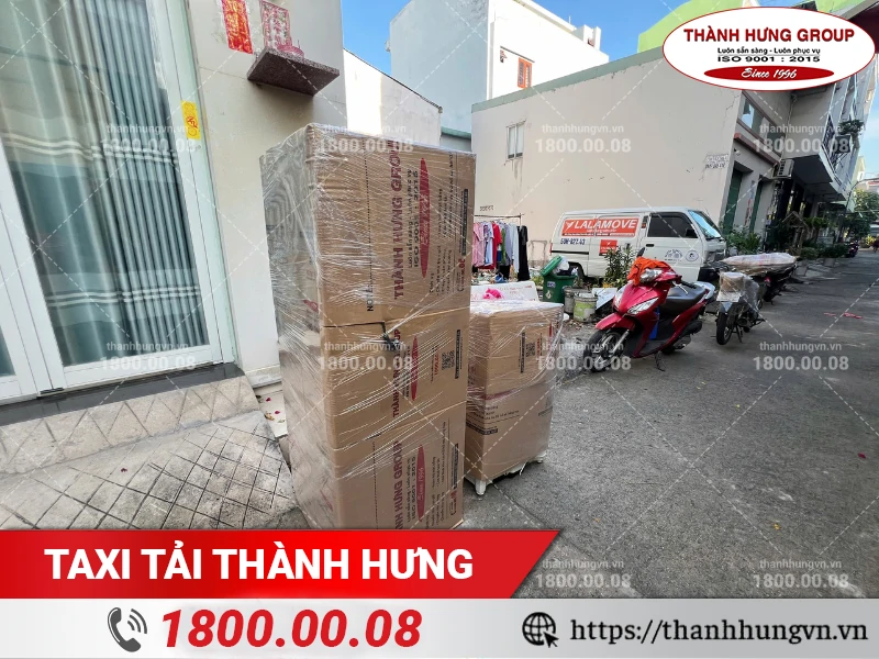 Các thiết bị điện lạnh được nhân viên đóng gói cẩn thận
