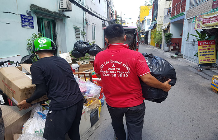 Bạn cần tìm mua thùng giấy cũ giá rẻ trong khu vực quận Bình Tân nhằm phục vụ cho nhu cầu đóng gói chuyển nhà cho mình, người thân, bạn bè. 