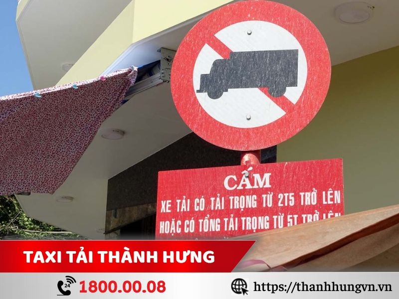 Biển báo cấm xe tải 5 tấn là gì?