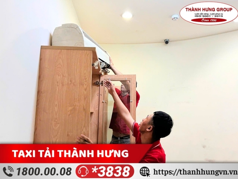 Lắp ráp lại tủ quần áo như ban đầu