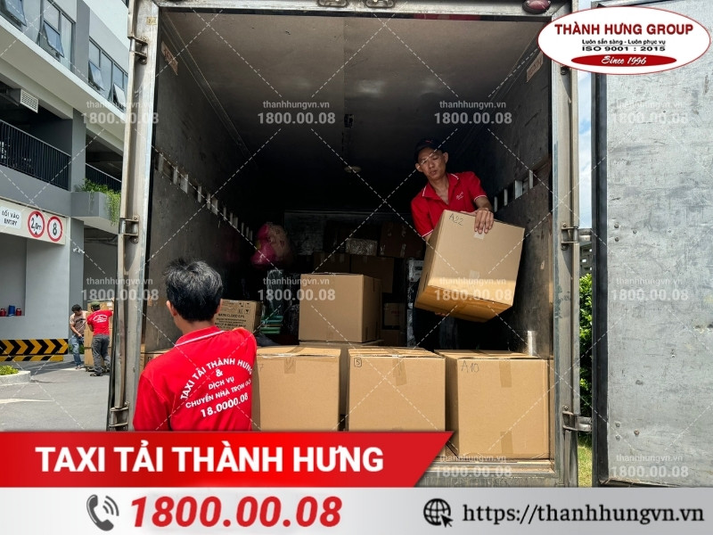 Các dịch vụ vận chuyển thiết bị y tế phổ biến Thành Hưng