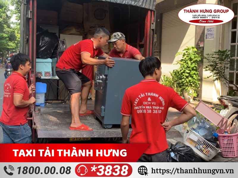 Chi phí thuê nhân viên bốc xếp & đóng gói khi chuyển nhà