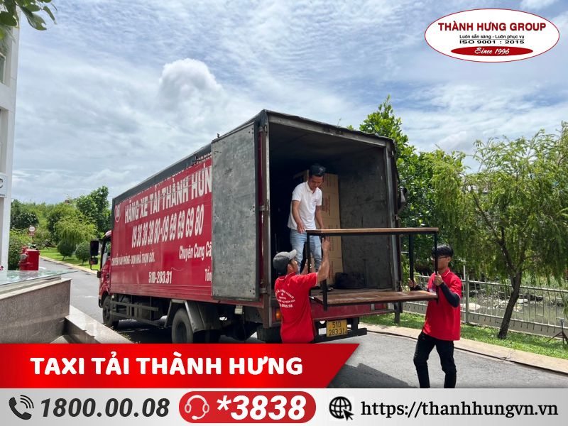 Xe tải là loại xe có mục đích sử dụng đa dạng, đáp ứng được nhiều yêu cầu vận tải khác nhau.  Ưu điểm khi chọn xe tải để sử dụng.