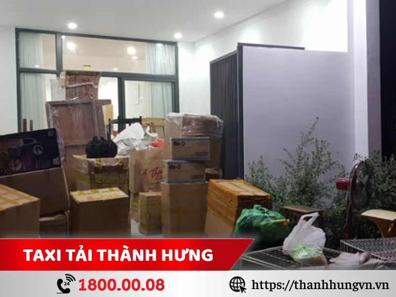  Chuẩn bị hàng hóa sẵn sàng tại khu tập kết