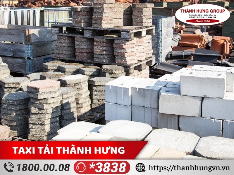 Dịch vụ chuyển cửa hàng vật liệu xây dựng Thành Hưng