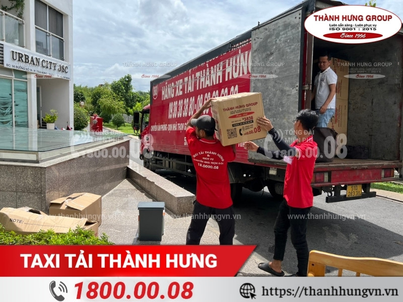 Chuyển nhà chung cư cần tuân thủ nghiêm ngặt quy định của ban quản lý.