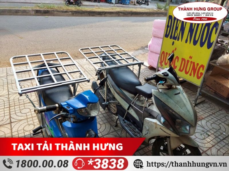 Chỉ nên dùng xe máy vận chuyển các đồ dùng nhẹ, nhỏ gọn.