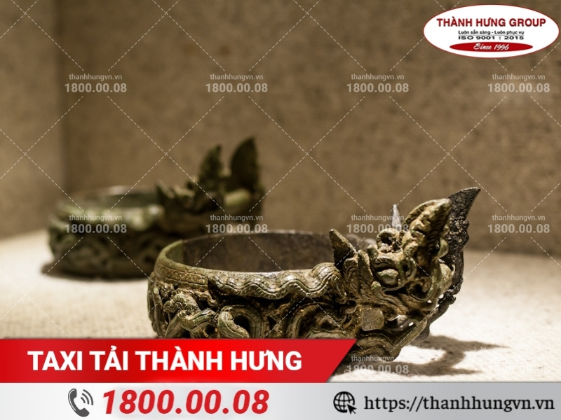 Cổ vật phải được bao bọc kỹ, niêm phong đặc biệt.