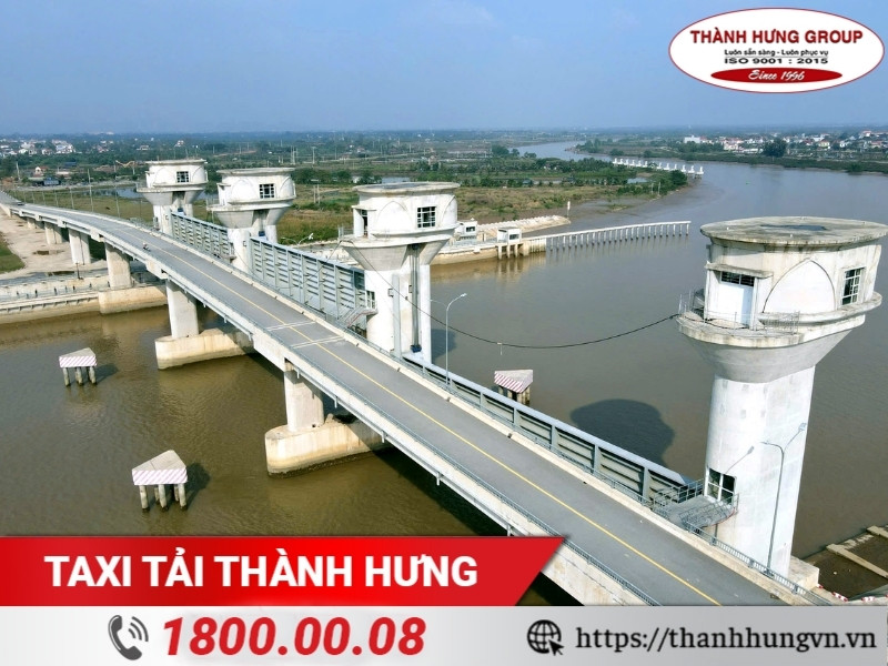 Mạng lưới giao thông vừa thuận lợi vừa phức tạp cho việc chuyển nhà