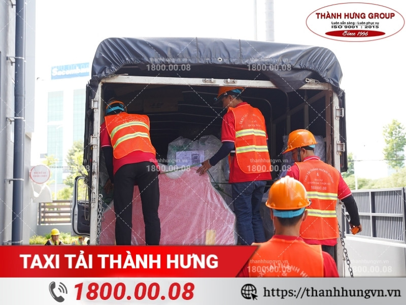 Xe Tải Thành Hưng - cho thuê xe tải chuyển kho xưởng hiện đại, chi phí hợp lý.