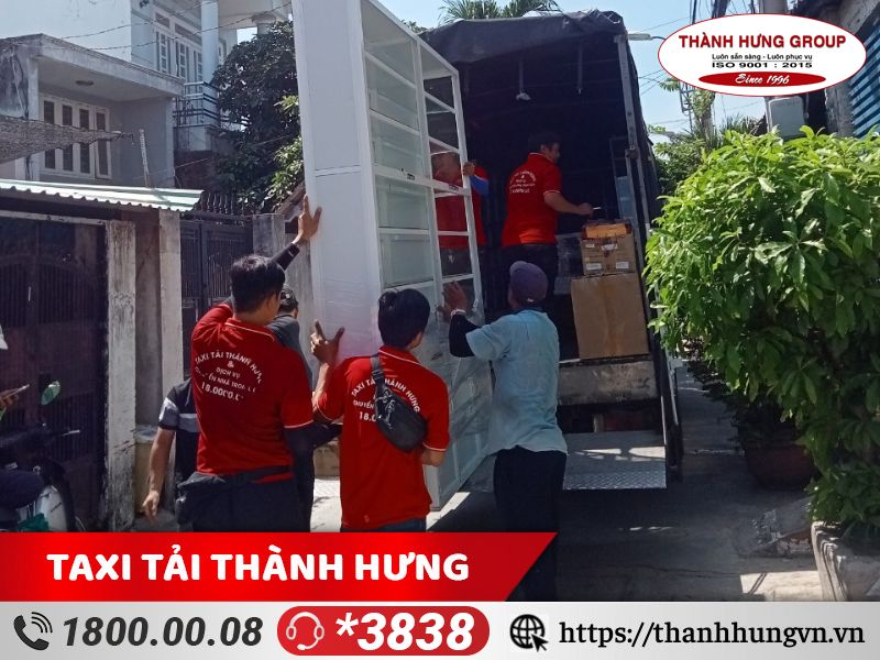 Chuyển nhà đường dài thường đi kèm với nhiều công việc rắc rối, phiền toái