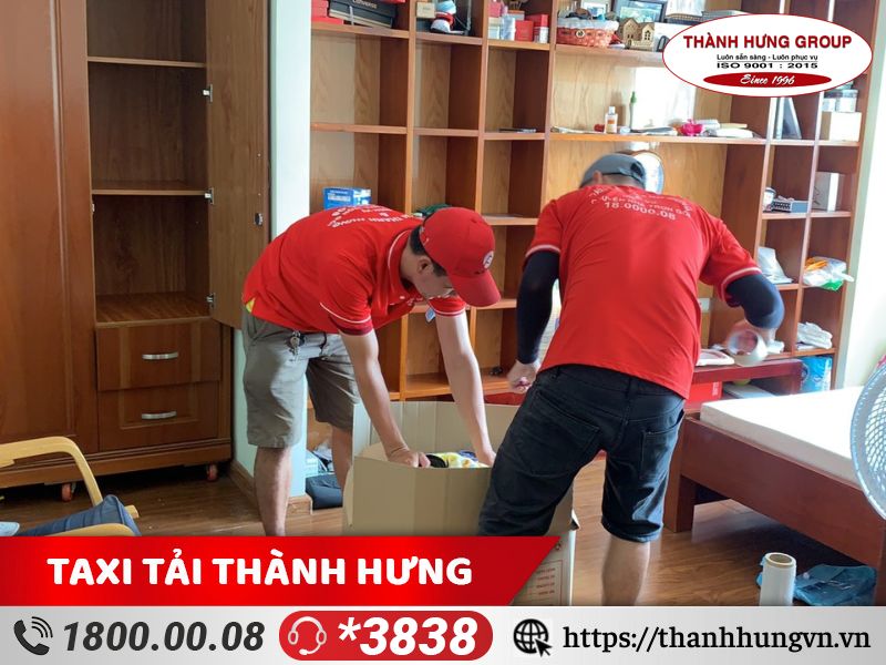 Dịch vụ Thành Hưng đóng gói hàng hóa chu đáo, an toàn