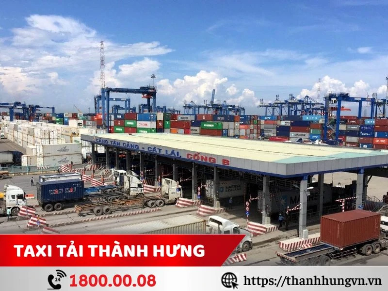 taxi tải chở hàng quận 9