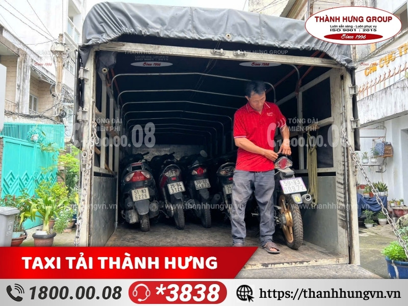 Dịch vụ vận chuyển cửa hàng xe máy Thành Hưng