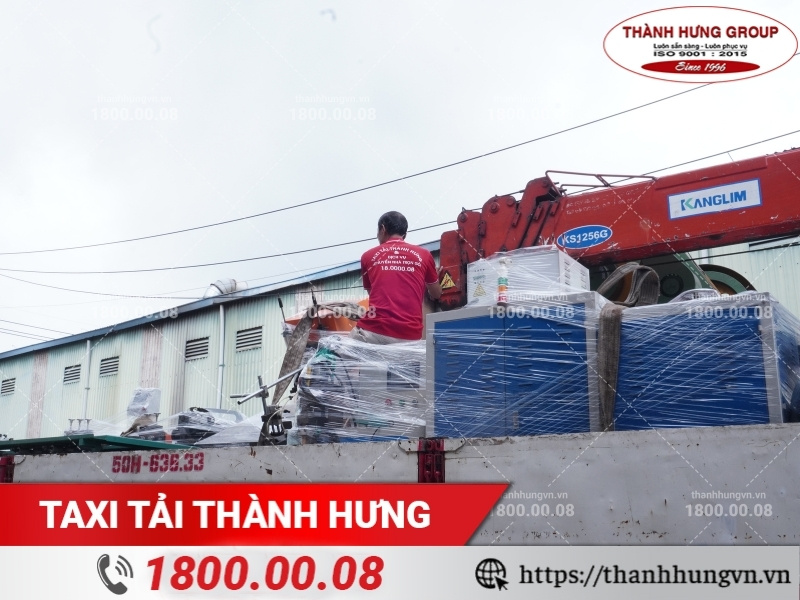 Taxi Tải Thành Hưng - vận chuyển máy móc công nghiệp an toàn, chi phí hợp lý.