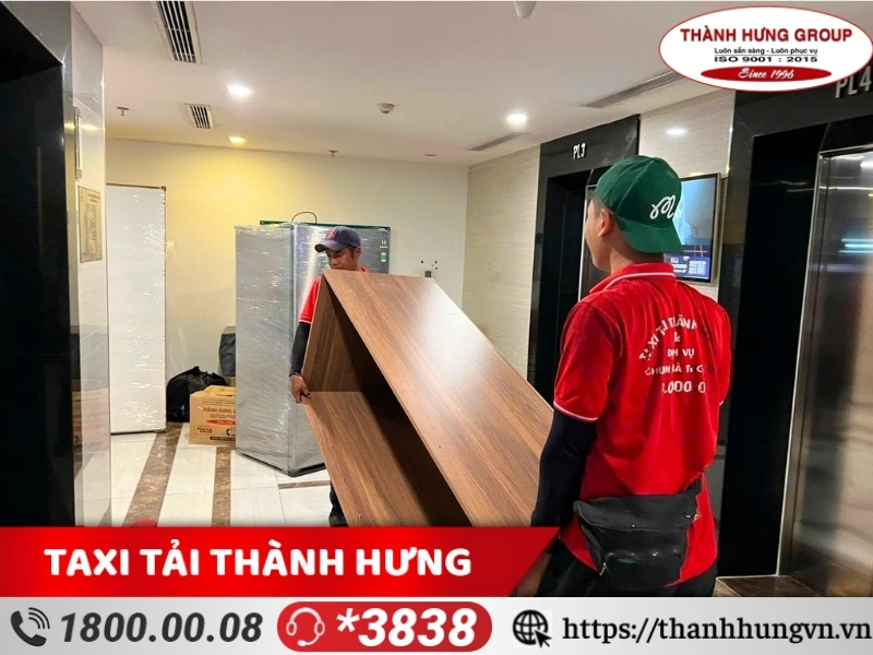 Dịch vụ vận chuyển tủ quần áo chuyên nghiệp, uy tín - Thành Hưng