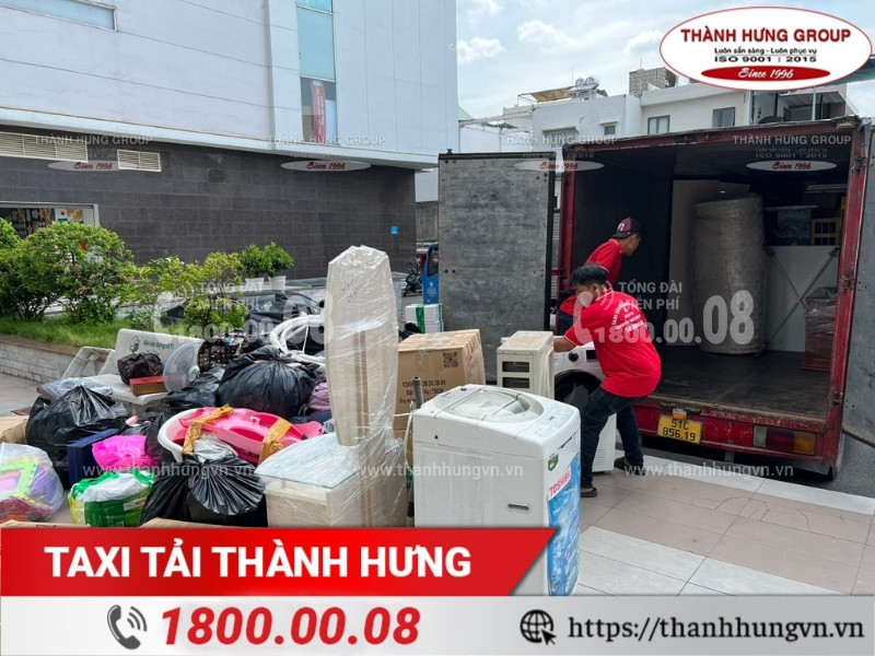 Đồ đạc cồng kềnh khi chuyển nhà.