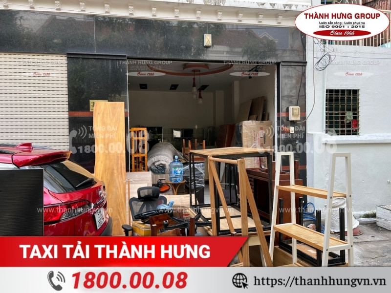 Đồ nội thất cồng kềnh phải tháo rời trước khi vận chuyển.