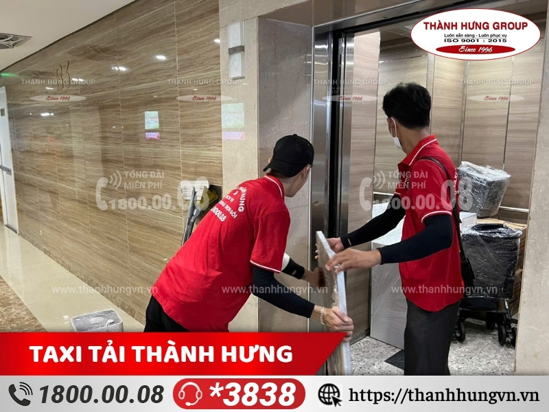 Đội ngũ nhân viên chuyển nhà Thành Hưng vô cùng nhiệt tình và chuyên nghiệp