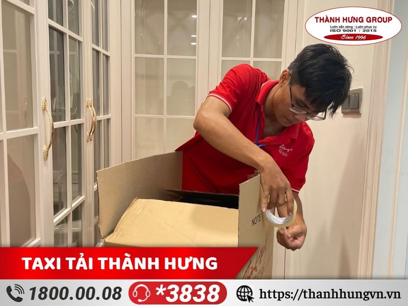 Đóng gói đồ đạc hàng hóa 