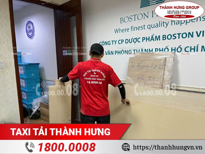 Dự án bốc xếp hàng hoá lên xuống container tại Công ty Dược phẩm Boston