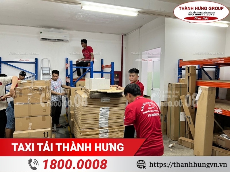 Hệ thống máy móc được bọc kín, tránh va đập.
