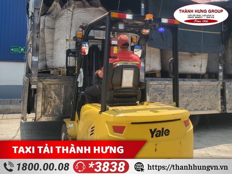 Hình ảnh thi công thực tế dự án chuyển kho xưởng, nhà xưởng