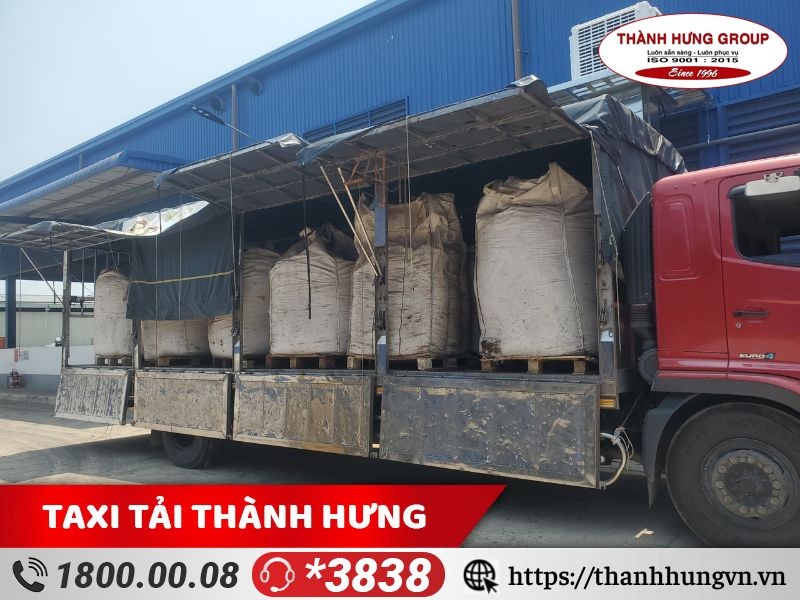 Hình ảnh thi công thực tế dự án chuyển kho xưởng, nhà xưởng