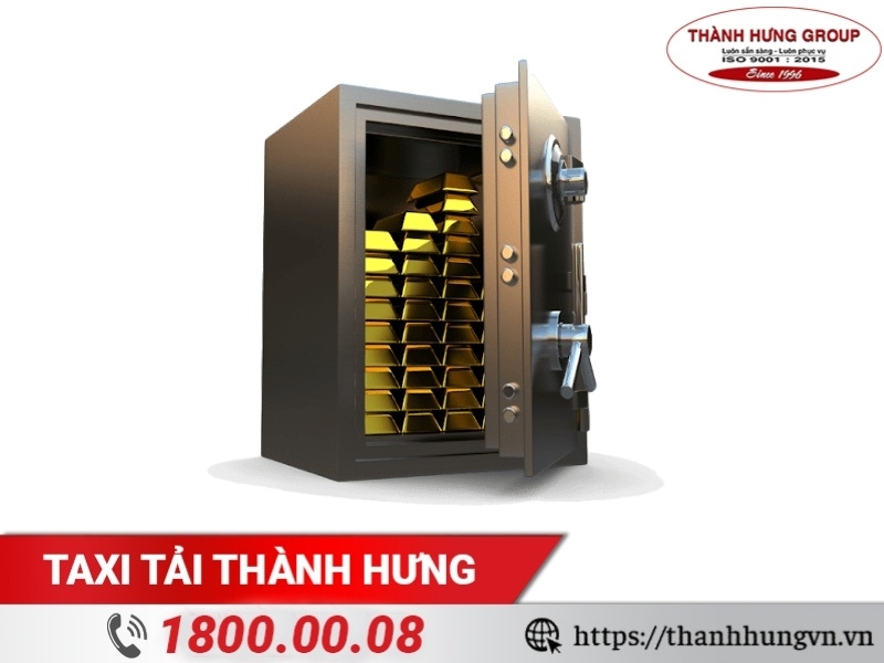 Mua két sắt cất giữ tiền mặt và trang sức