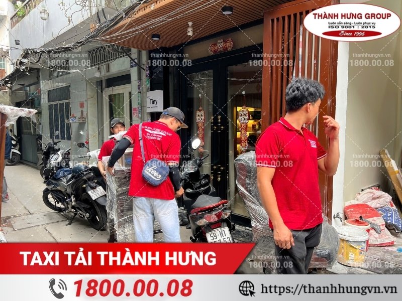 Khó tìm được đơn vị chuyển nhà chuyên nghiệp cận Tết vì nhu cầu sử dụng dịch vụ tăng cao.
