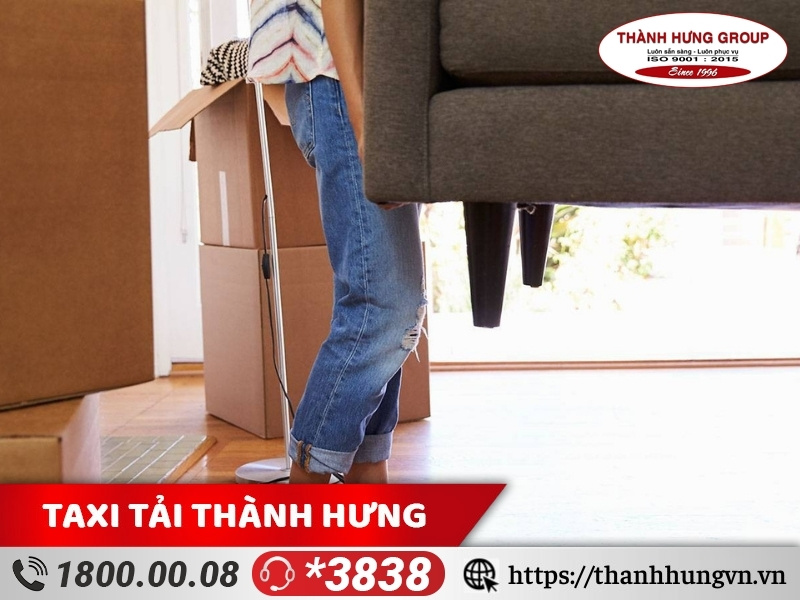 Không tự mình mang vác đồ nặng, đồ cồng kềnh.