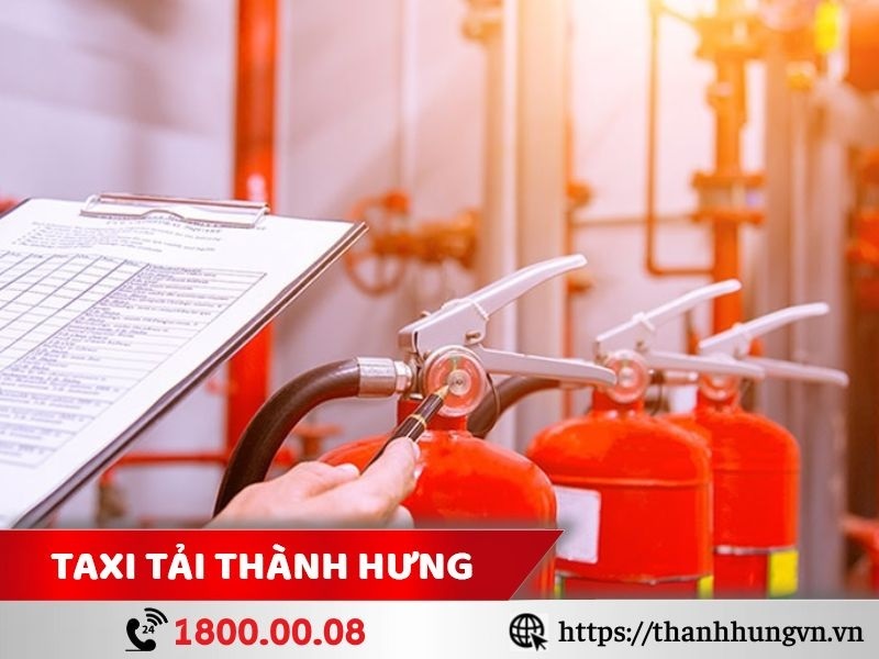 Kiểm tra hệ thống bình chữa cháy ở trong các tòa nhà chung cư và nhà trọ 