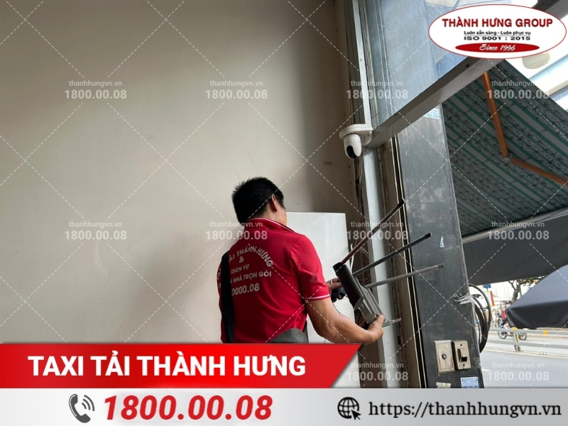 Kiểm tra hệ thống điện/ wifi trước khi hoàn trả mặt bằng.