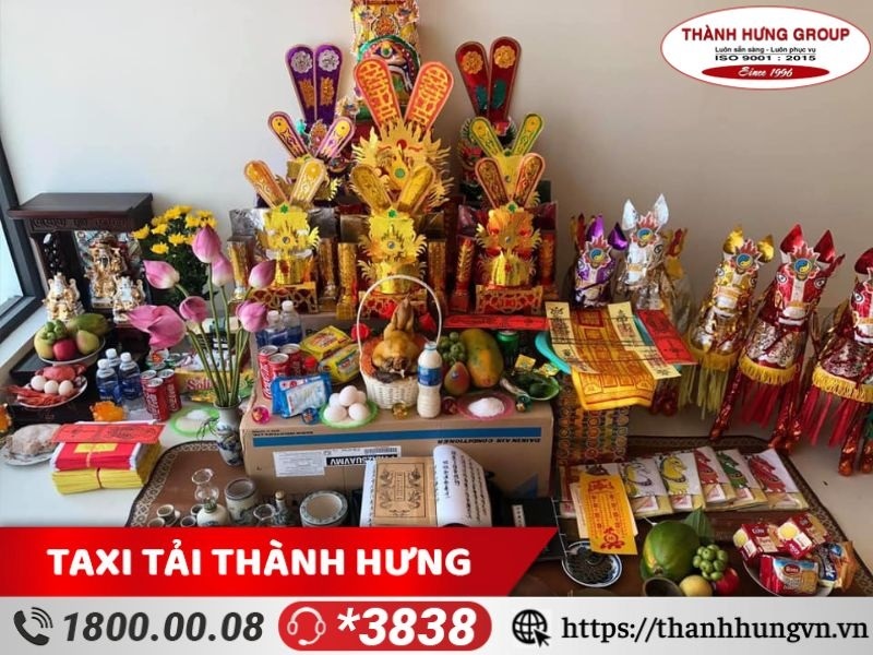 Lễ Nhập Trạch là thủ tục để gia chủ báo cáo các vị thần thổ địa, thổ công và gia tiên về việc chuyển đến nhà mới