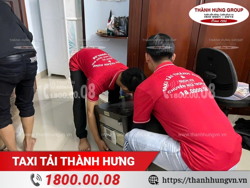 Dịch vụ vận chuyển két sắt chuyên nghiệp của Thành Hưng được nhiều khách hàng đánh giá cao.