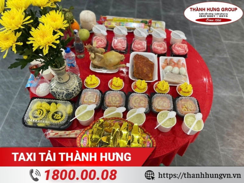 Mâm cúng nhập trạch thành tâm, tươm tất.