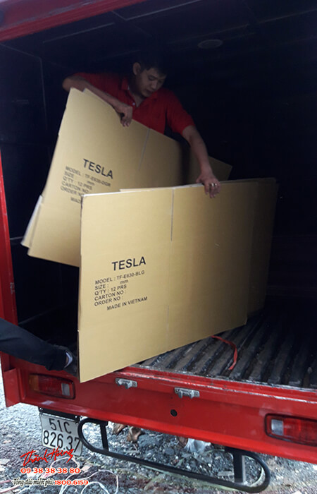 Mua thùng carton chuyên dụng chuyển nhà tại Thành Hưng việc đóng gói khi vận chuyển sẽ an toàn và tiết kiệm hơn
