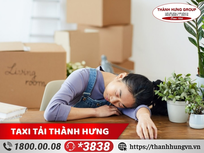 Chuyển nhà một mình sẽ rất mệt mỏi.