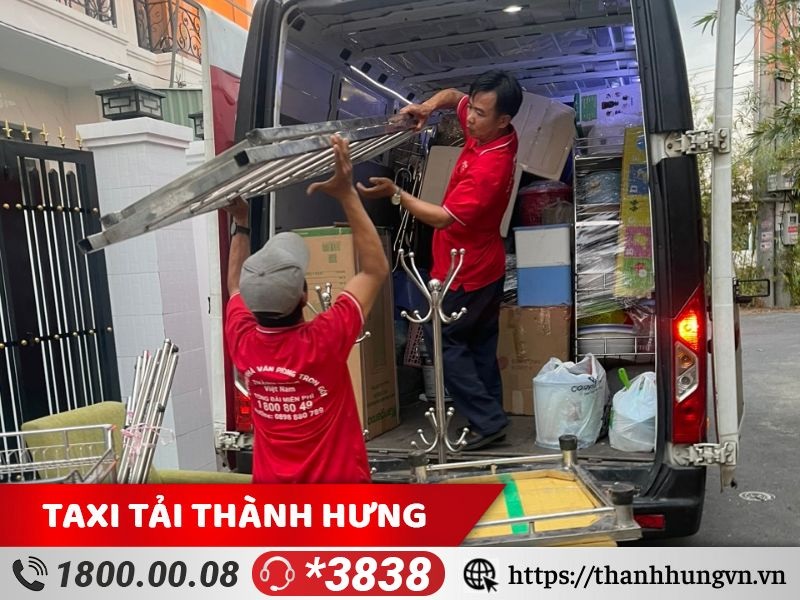 Quá trình chuyển nhà một mình rất khó khăn nếu không có người hỗ trợ