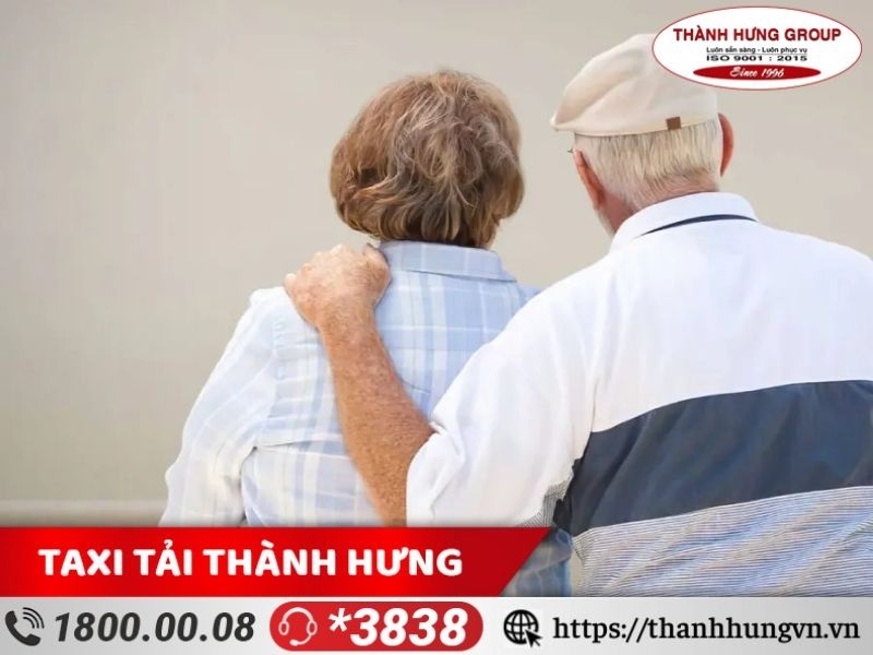 Gia đình chuyển nhà khi có người lớn tuổi cần lưu ý đến rất nhiều vấn đề