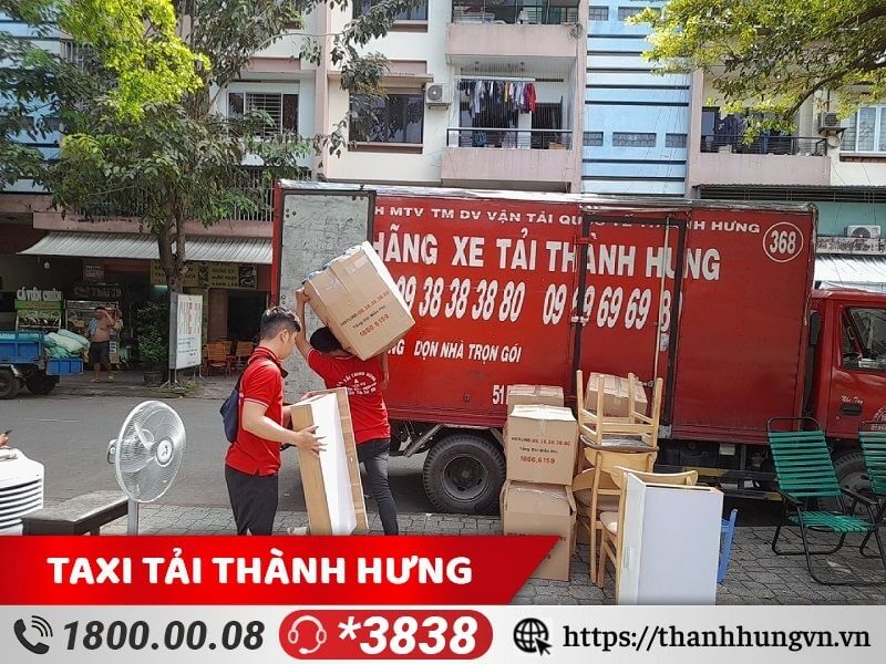 Tất cả đồ đạc được nhân viên đóng gói cẩn thận khi khách hàng sử dụng dịch vụ chuyển nhà Bắc Nam