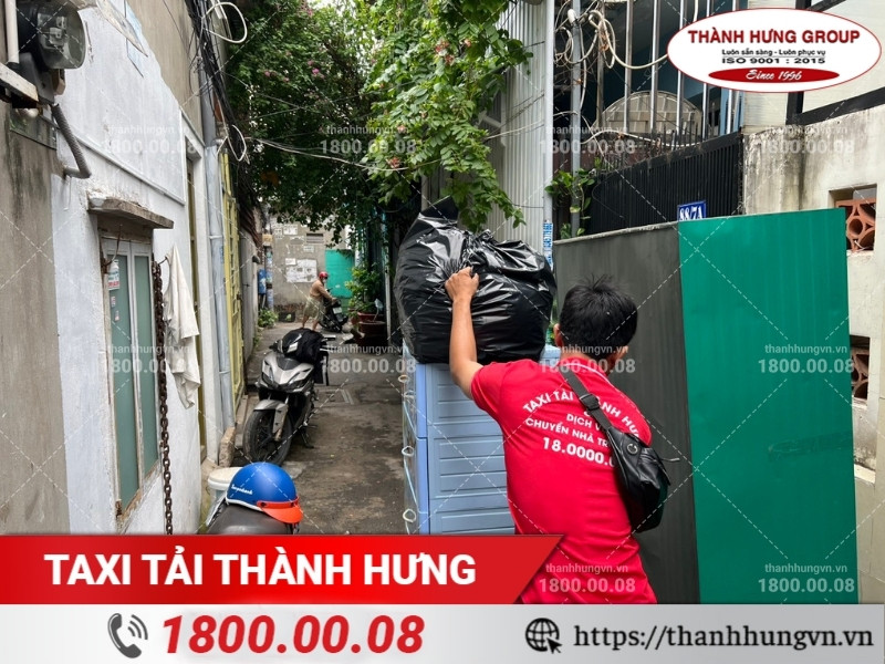 Sinh viên ưu tiên chuyển trọ với chi phí tiết kiệm.