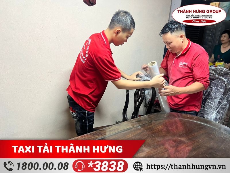 Taxi Tải Thành Hưng bao bọc đồ đạc thiết bị văn phòng