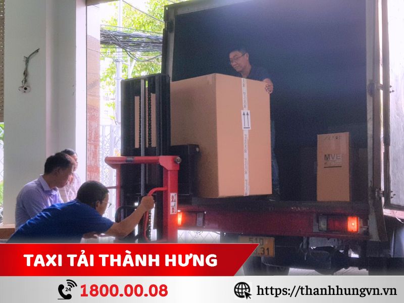 taxi tải quận Phú Nhuận chở hàng