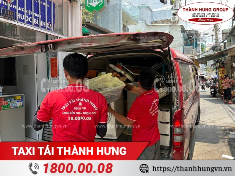 Taxi Tải Thành Hưng - đồng hành cùng khách hàng khi chuyển nhà.