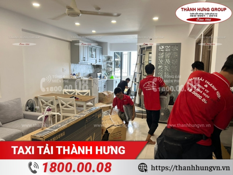 Taxi Tải Thành Hưng - hỗ trợ khách hàng 24/7.