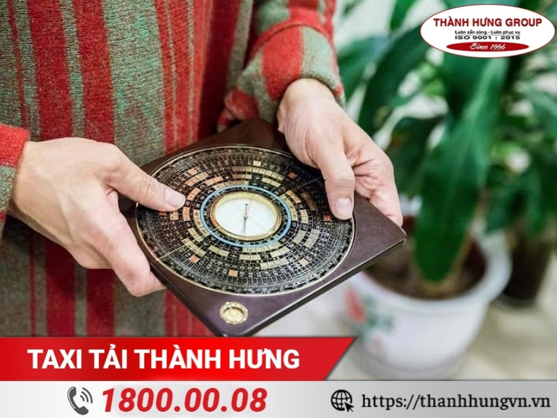 Tham khảo thầy phong thủy khi chọn ngày tốt chuyển văn phòng