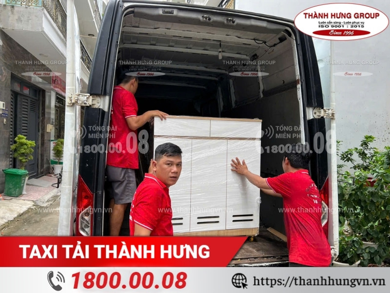 Thành Hưng cung cấp dịch vụ chuyển nhà văn phòng nhanh gọn, thuận tiện.
