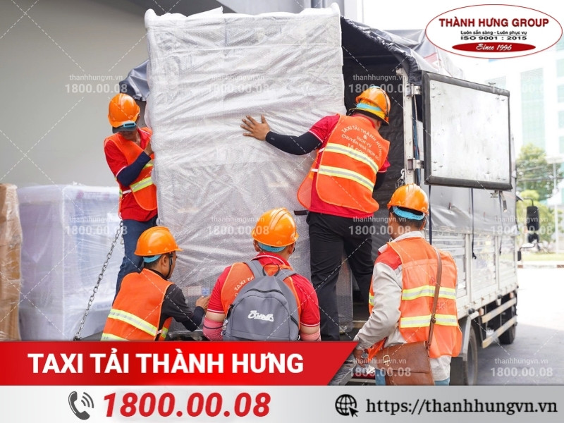 Thành Hưng - vận chuyển tác phẩm nghệ thuật an toàn, chuyên nghiệp.